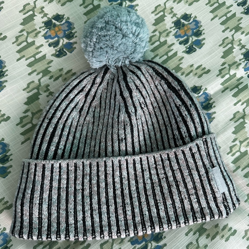 Lululemon beanie